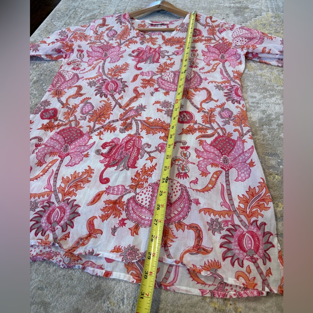 Roller Rabbit Amanda Block Print Tunic Top - Picture 10 of 10